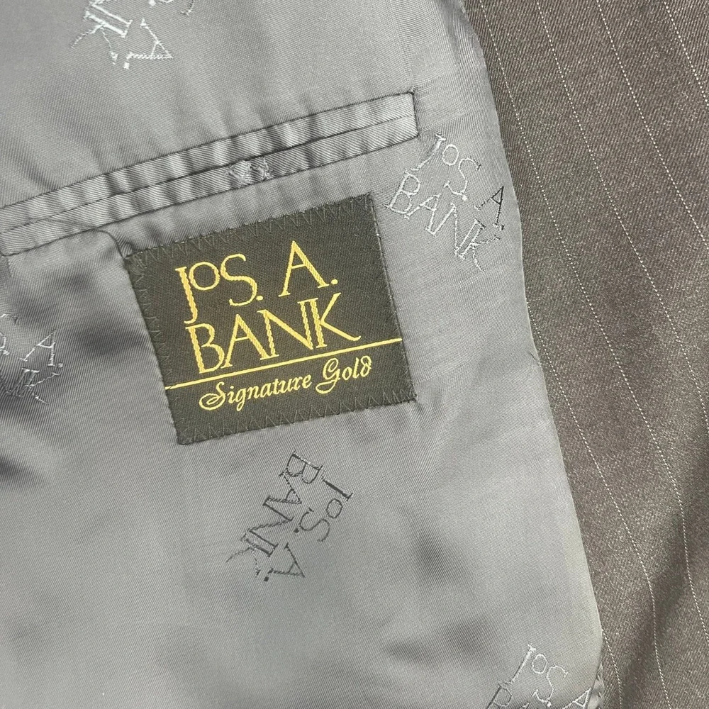 Jos A Bank Signature Gold 43L W36xL34 Grey Pinstripe Wool Suit Pleated Cuffed